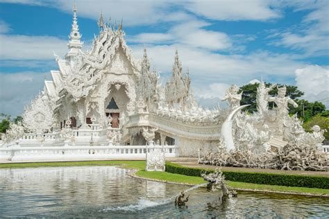 Chiang Rai (Beyaz Tapınak)