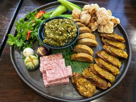 Khao Niew + Nam Prik