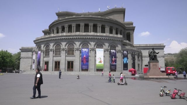 Erivan Opera ve Bale Tiyatrosu