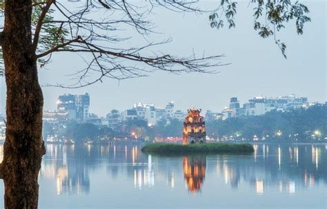 Lake (sơn mài) el işi