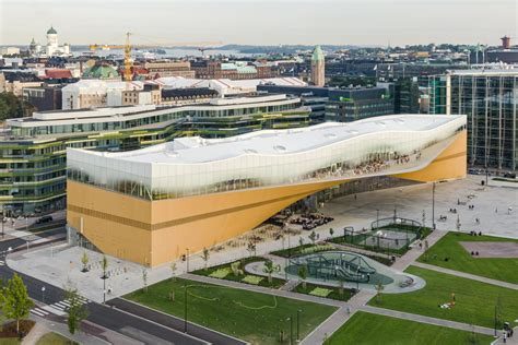 Helsinki Oodi Merkez Kütüphanesi