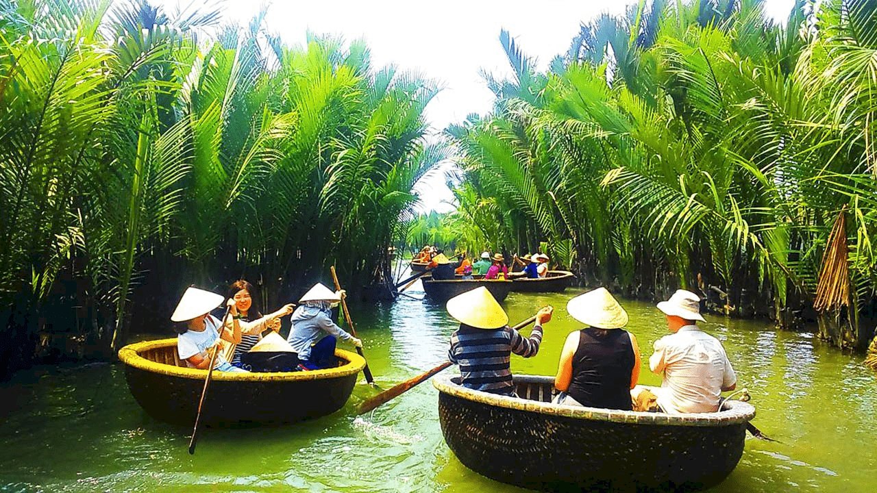 Coconut Köyü (Cam Thanh) Tekne Turu