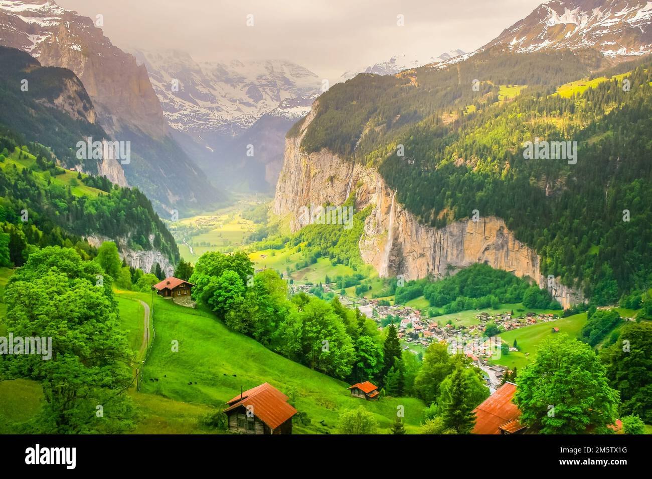 Lauterbrunnen Vadisi & Şelaleler