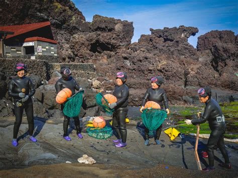 Haenyeo temalı el sanatı