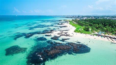 Jeju Hyeopjae Plajı + Hallim Parkı