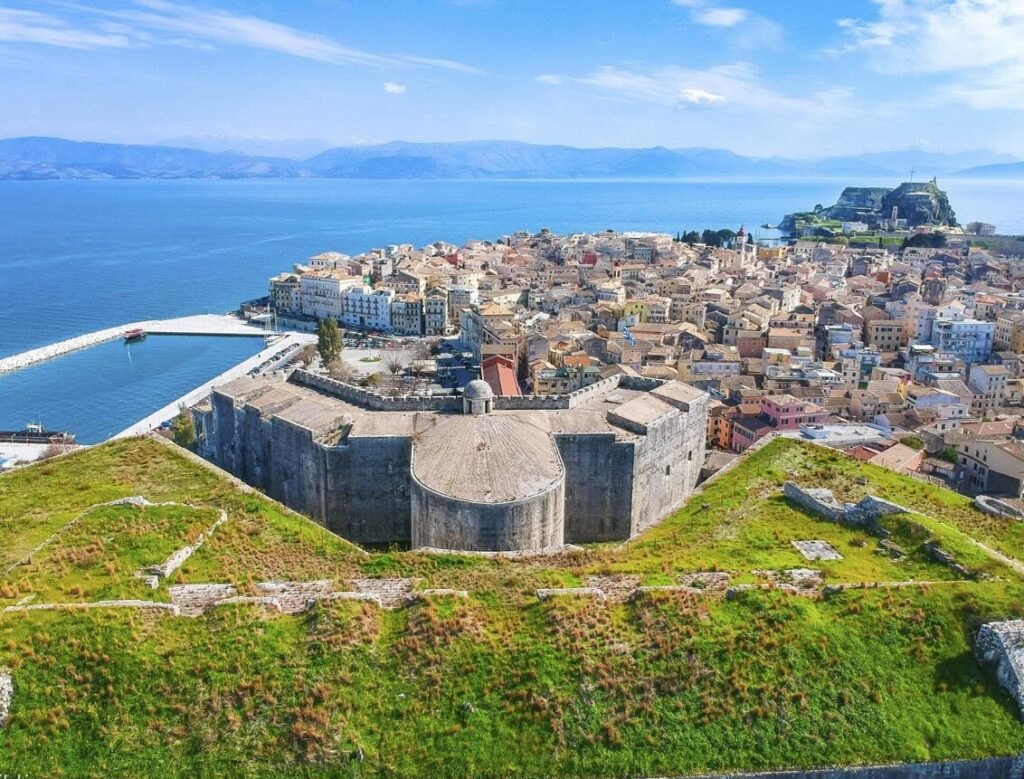 Yeni Kale (Neo Frourio)
