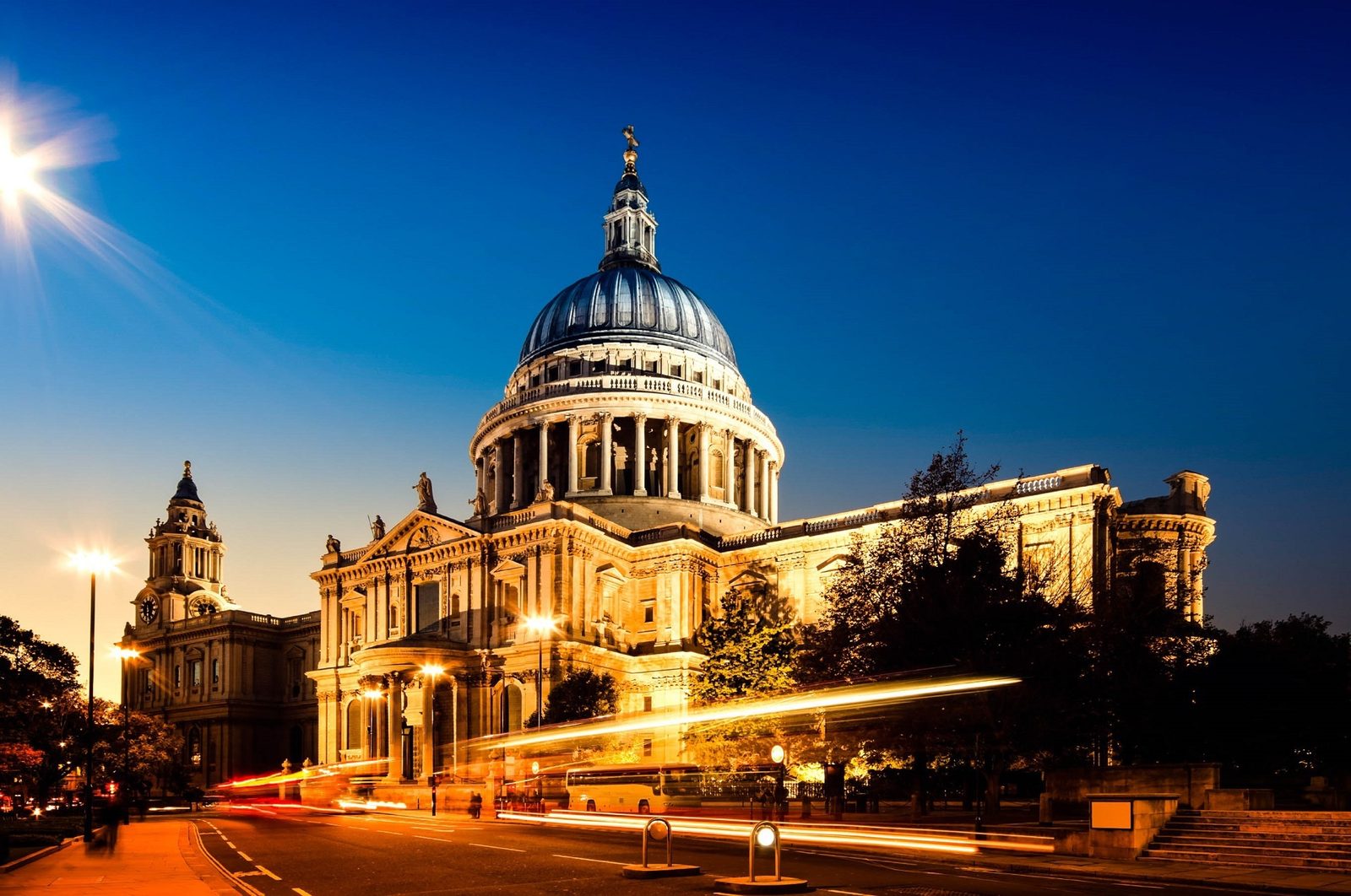 ucuzakesfet.com/londra-st-paul-s-cathedral