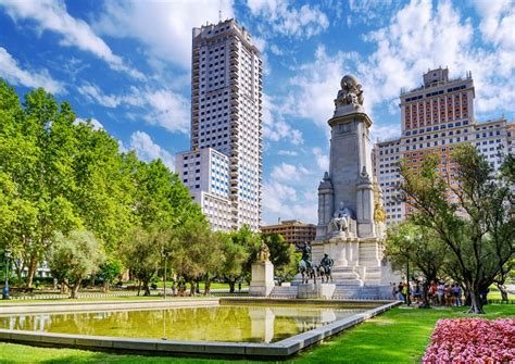 ucuzakesfet.com/madrid-plaza-de-espana