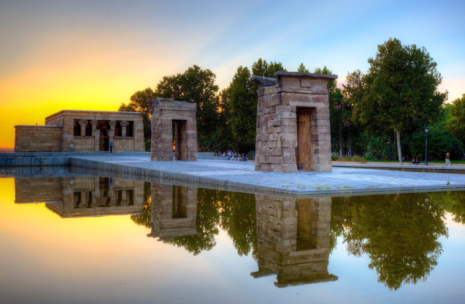 ucuzakesfet.com/madrid-templo-de-debod