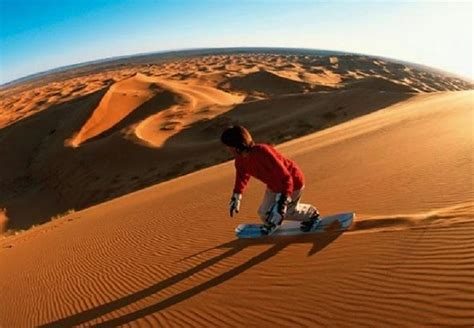 Merzouga Sandboarding (kum kayağı)