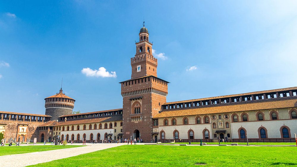 ucuzakesfet.com/milano-castello-sforzesco