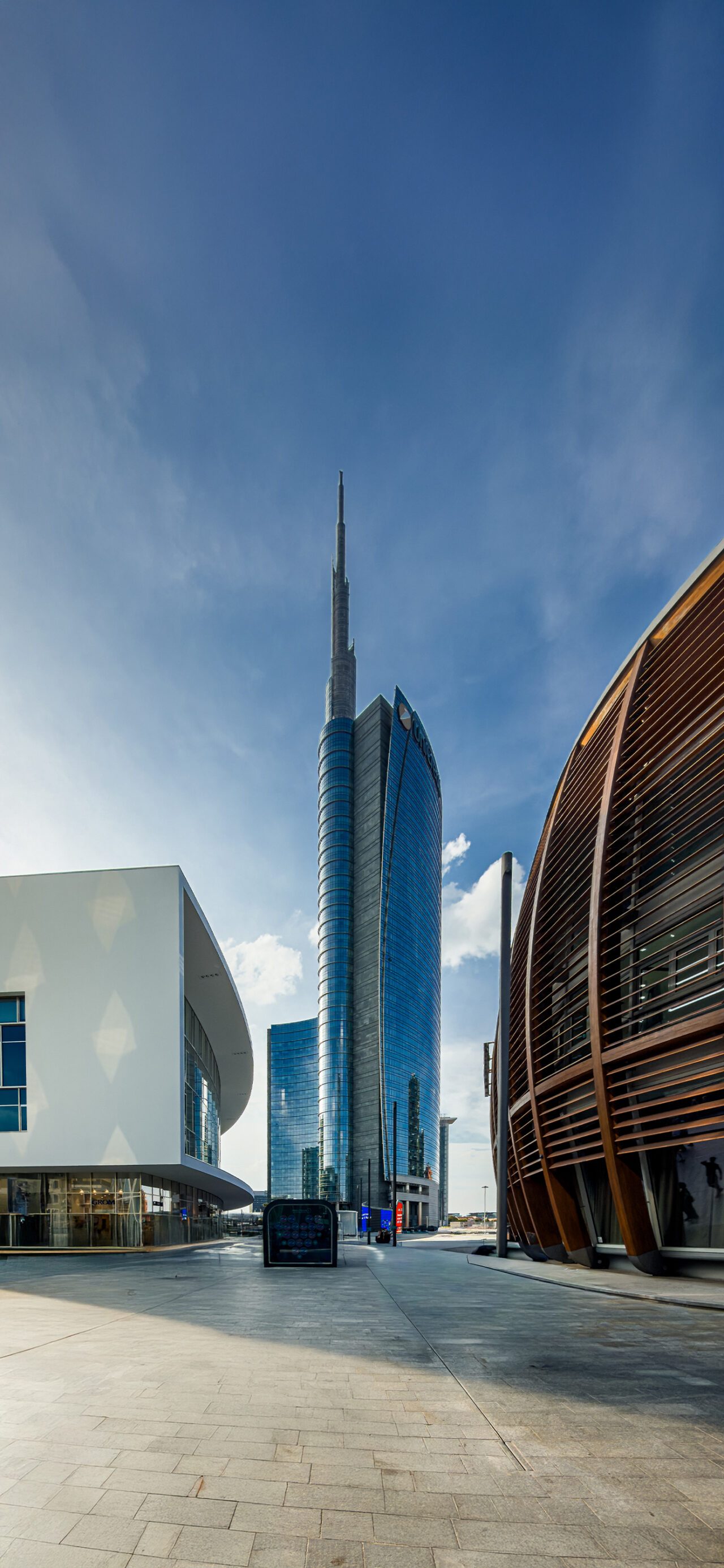 ucuzakesfet.com/milano-citylife-piazza-gae-aulenti