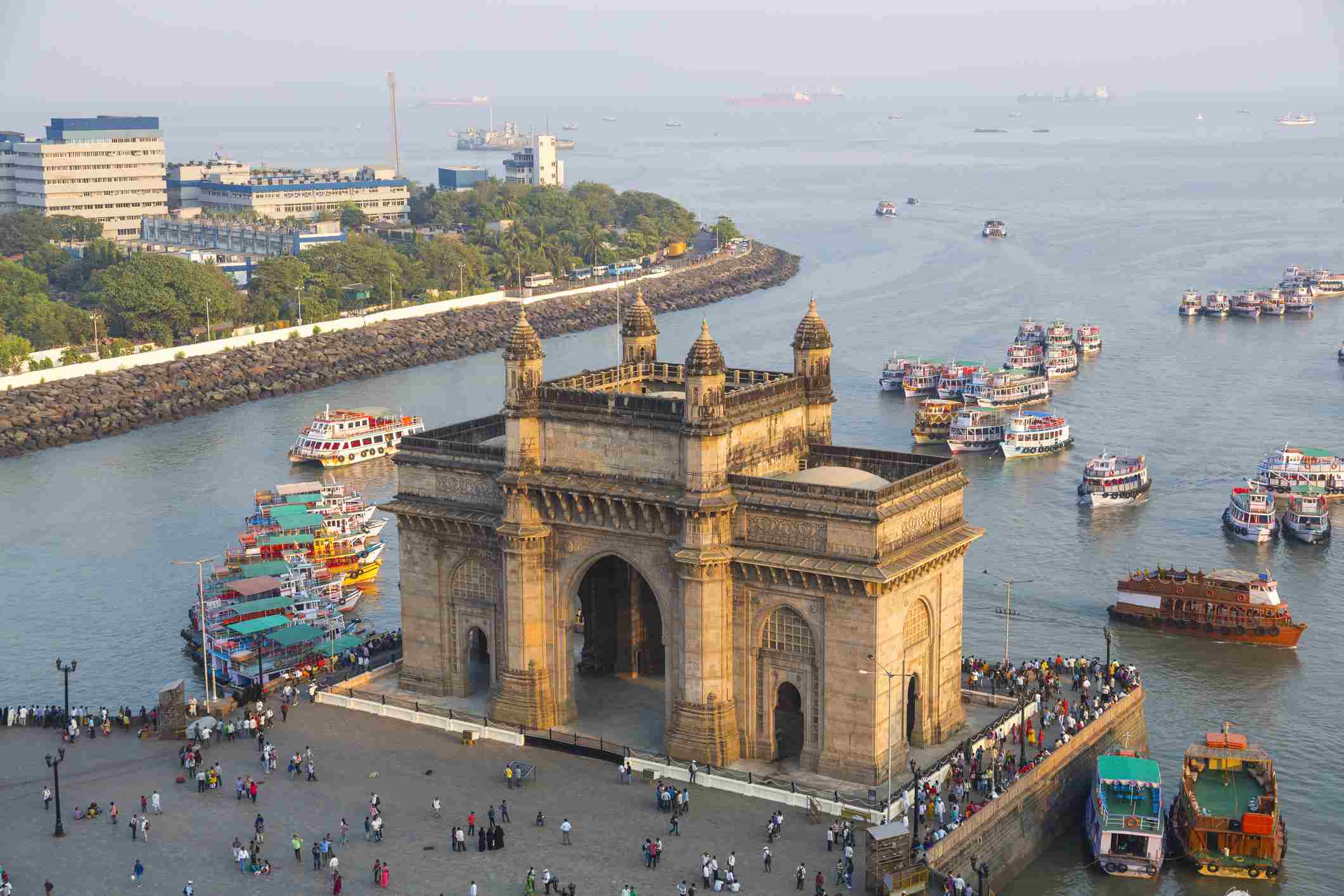 Mumbai Colaba Causeway