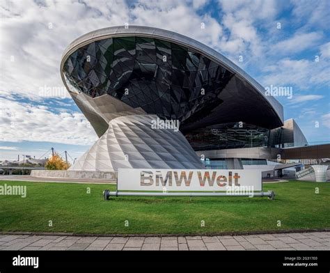 Münih BMW Welt + Müzesi
