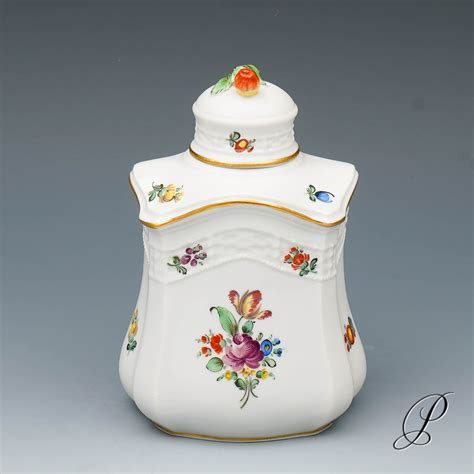 Nymphenburg porseleni
