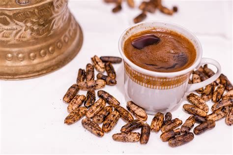 Umman hurması + kahve