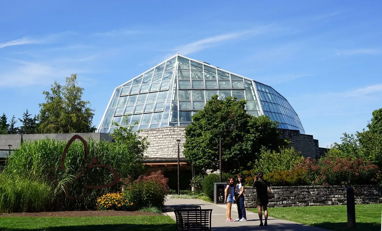 Niagara Butterfly Conservatory