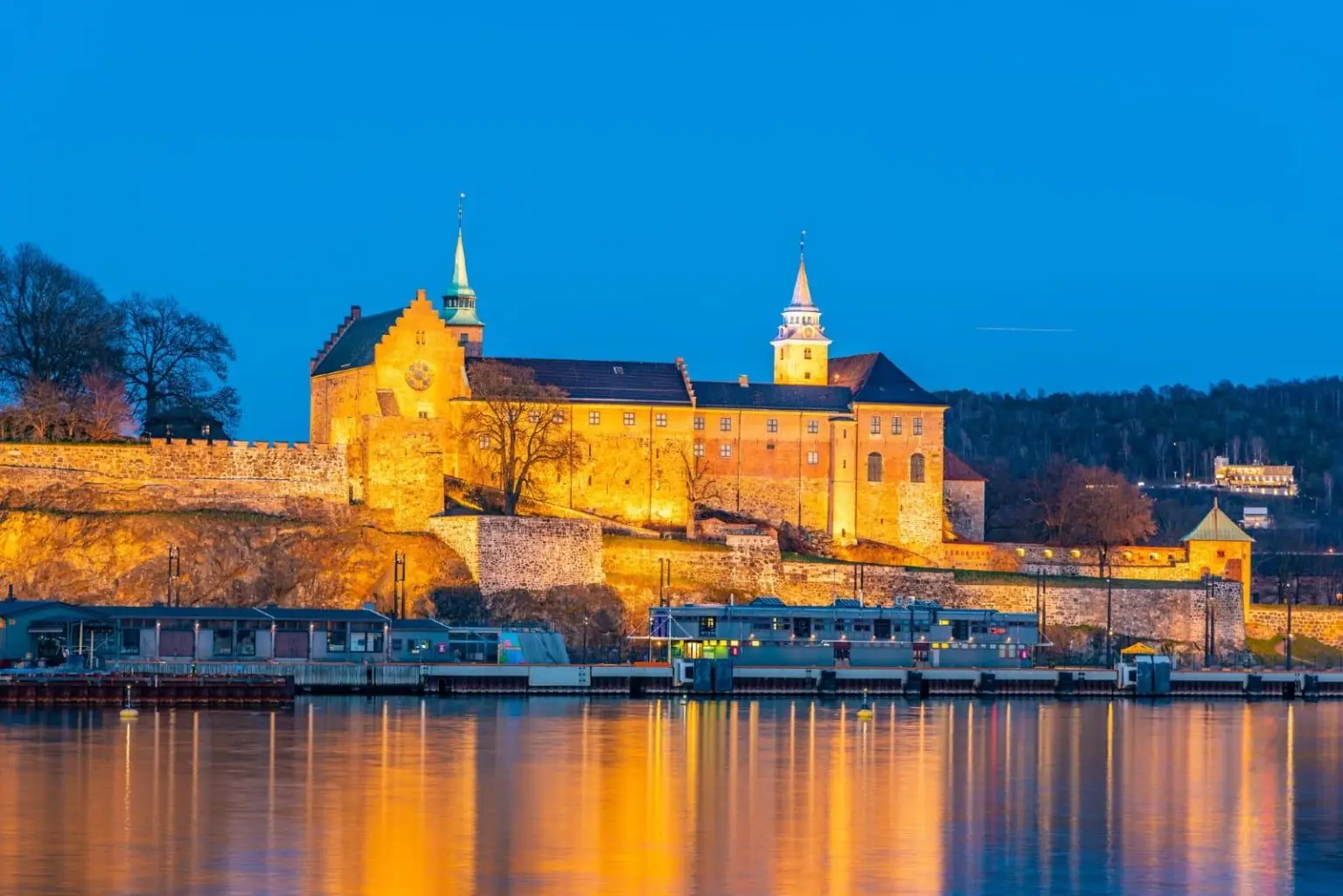Oslo Akershus Kalesi (Akershus Festning)