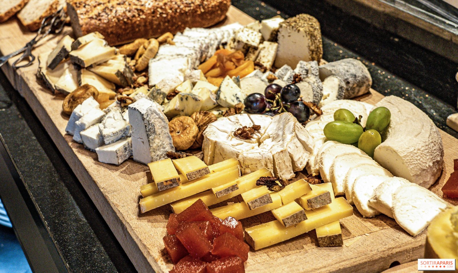 ucuzakesfet.com/paris-plateau-de-fromages
