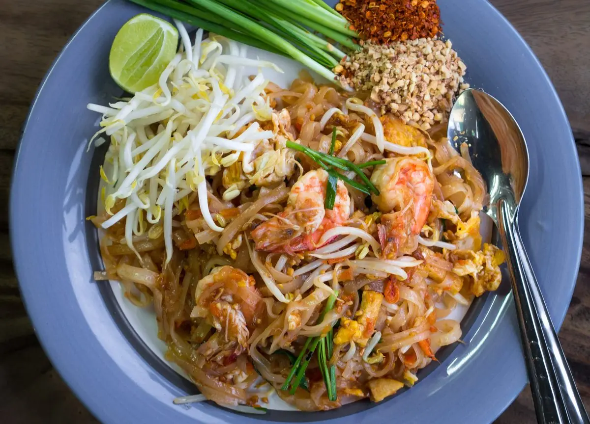 Phuket: 17