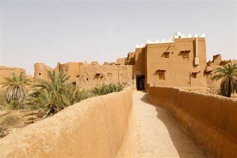 Ushaiger Heritage Village