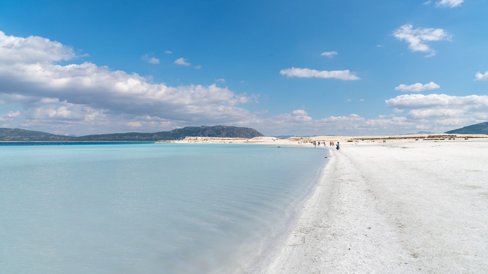 Salda Gölü Yeşilova Kasabası
