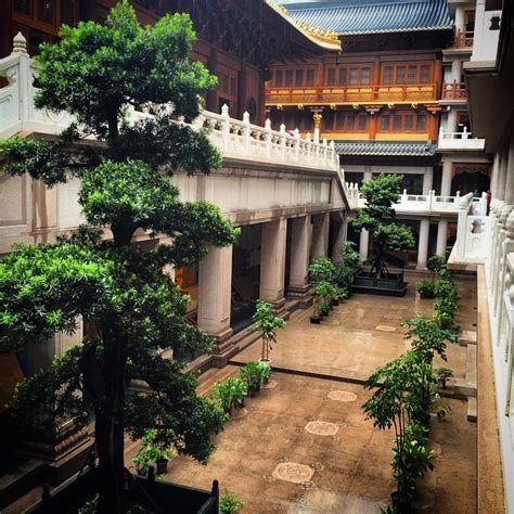 Şanghay Jing'an Tapınağı