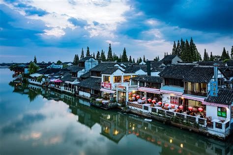 Şanghay Zhujiajiao Su Kasabası