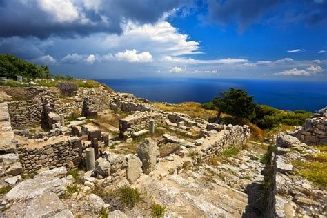 Santorini Ancient Thera (Mesa Vouno)