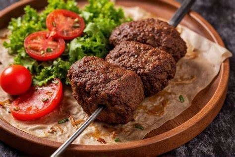 Kebapçe + Köfte