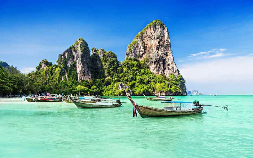 Phuket Eski Şehir & Plajları
