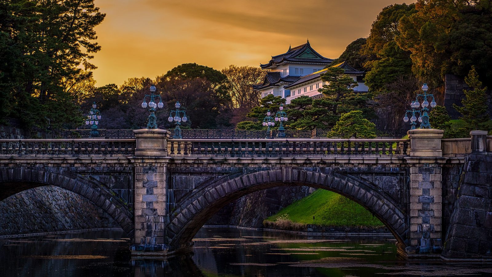 ucuzakesfet.com/tokyo-imperial-palace-dogu-bahcesi