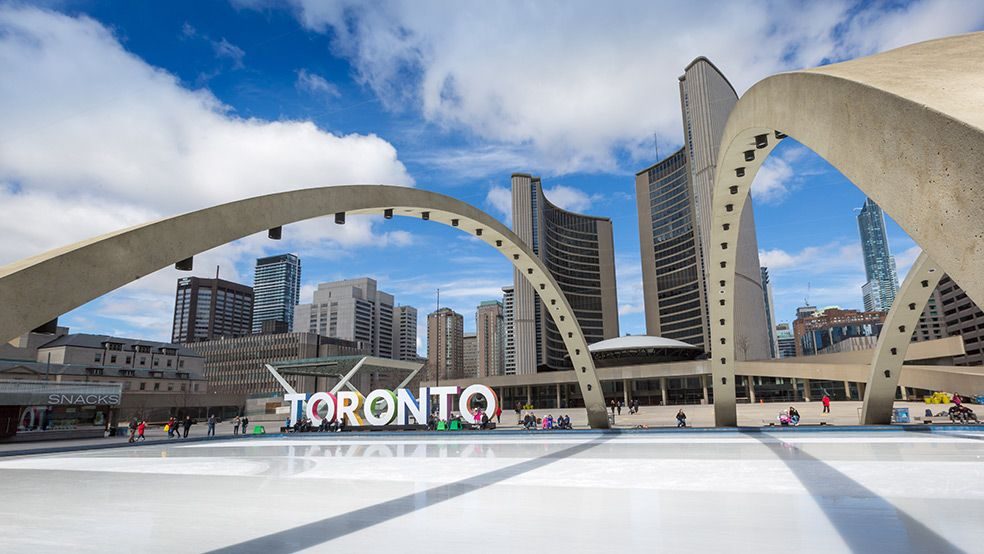 Maple Leafs / Raptors forma