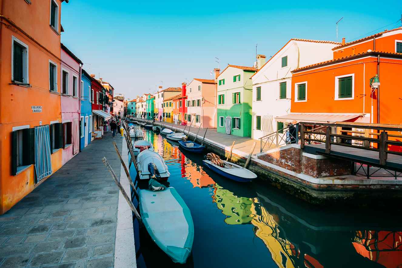 ucuzakesfet.com/venedik-burano-dantel