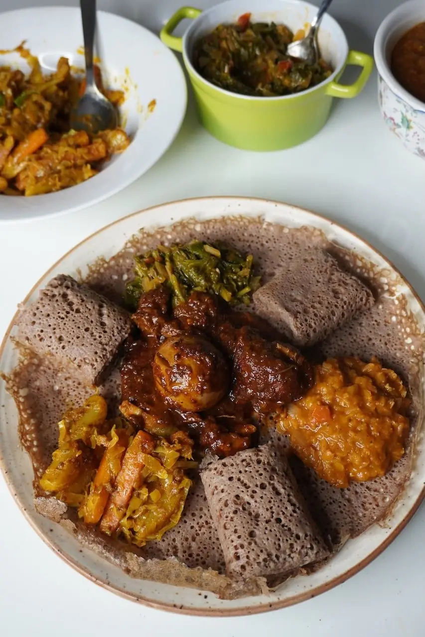 Etiyopya yemeği (injera)