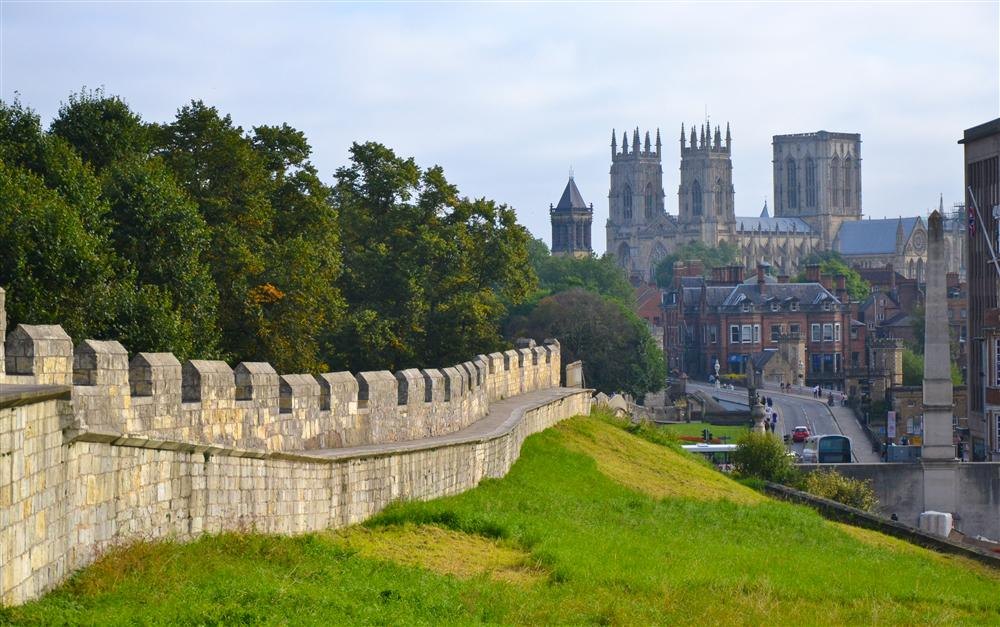 York Surları (City Walls)